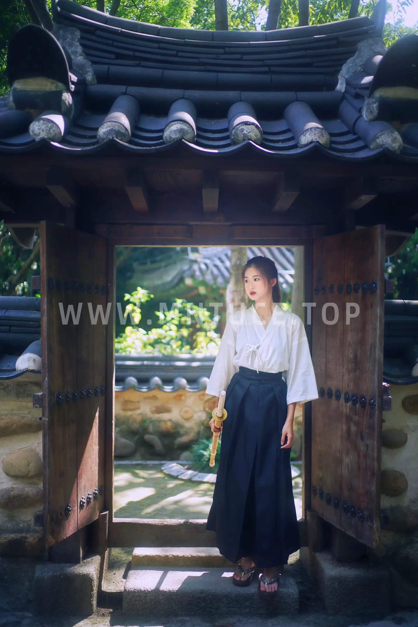 [艺图语] 2022.09.10 Vol.1916-018