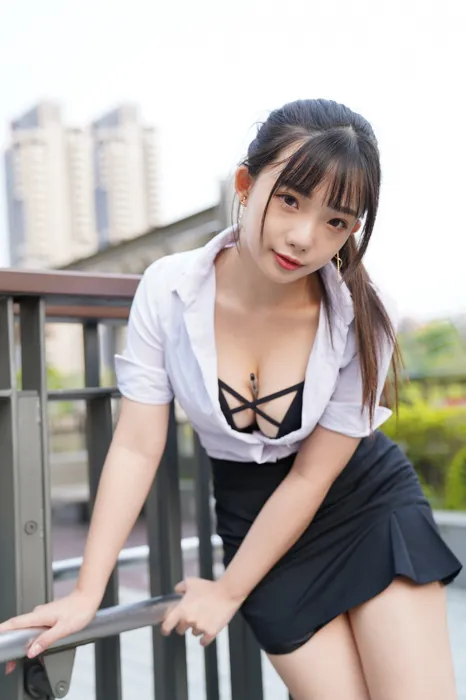 [街拍丝足] NO.078  陈家琳 OL短裙 高跟美腿外拍 #街拍丝足、美足#[100P]-042