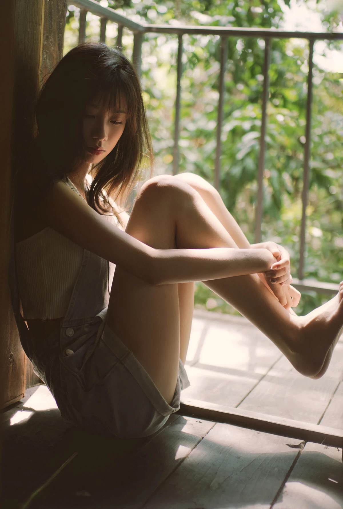 [艺图语]2023.02.05 Vol.2977 小木屋里的青春#歪歪#[21P]-022