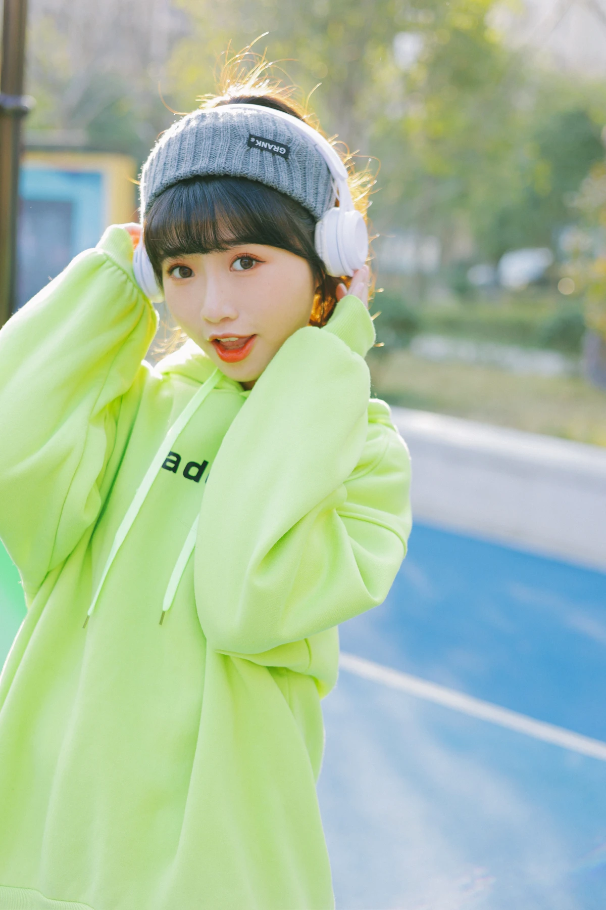 [艺图语]2023.02.06 Vol.2985 氧气girl#蓝胖子-#[35P]-031