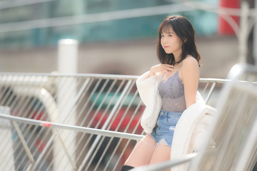 [街拍丝足] NO.215 YoYo 牛仔短裤长靴 #街拍丝足、美足#[109P]-017