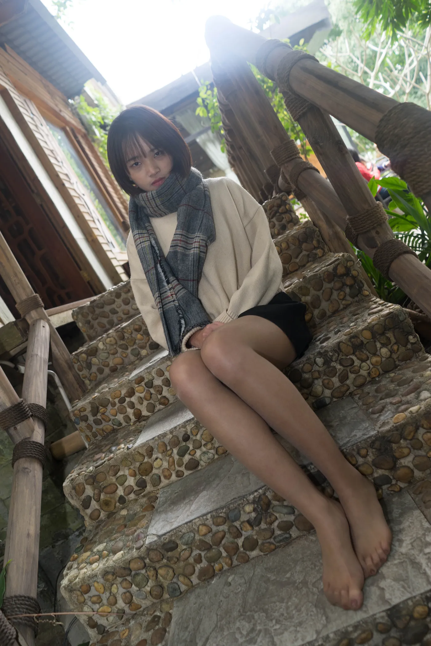 [街拍丝足] NO.001 高中妹子街边偶遇直接约拍不犹豫 #街拍丝足、美足#[109P]-090