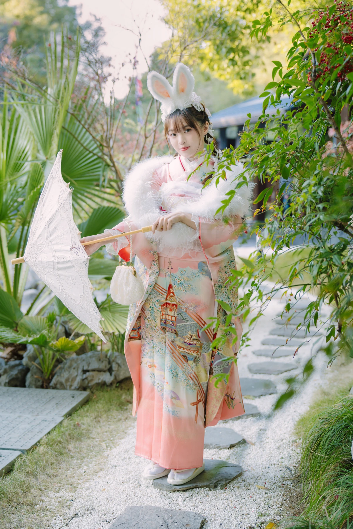 [艺图语]2023.02.09 Vol.3009 新年兔兔#陆陆真甜#[34P]-013