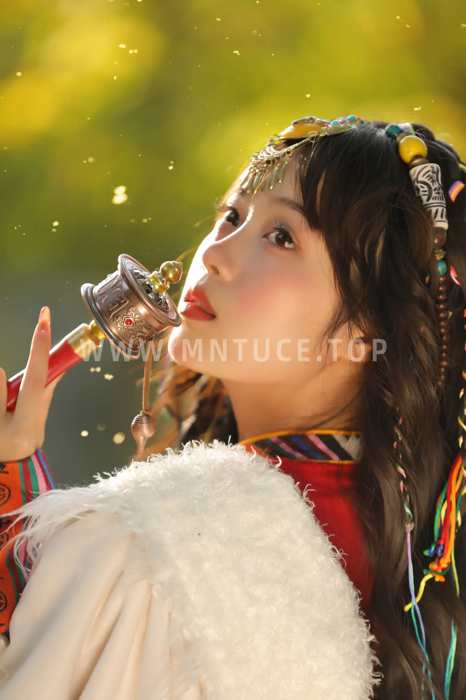 [艺图语] 2022.11.11 Vol.2054-028