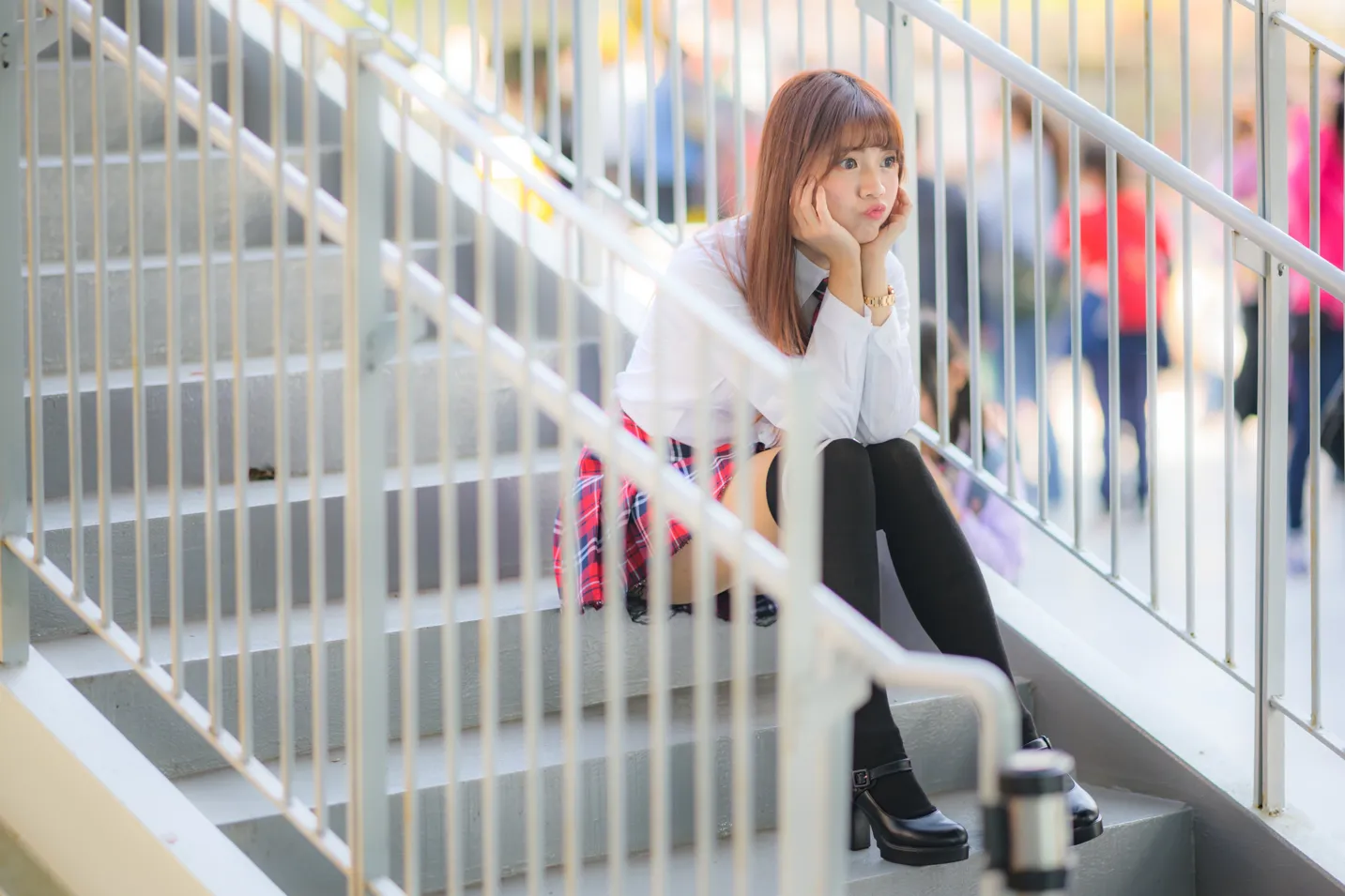 [街拍丝足] NO.233 学生制服高跟 #街拍丝足、美足#[157P]-010