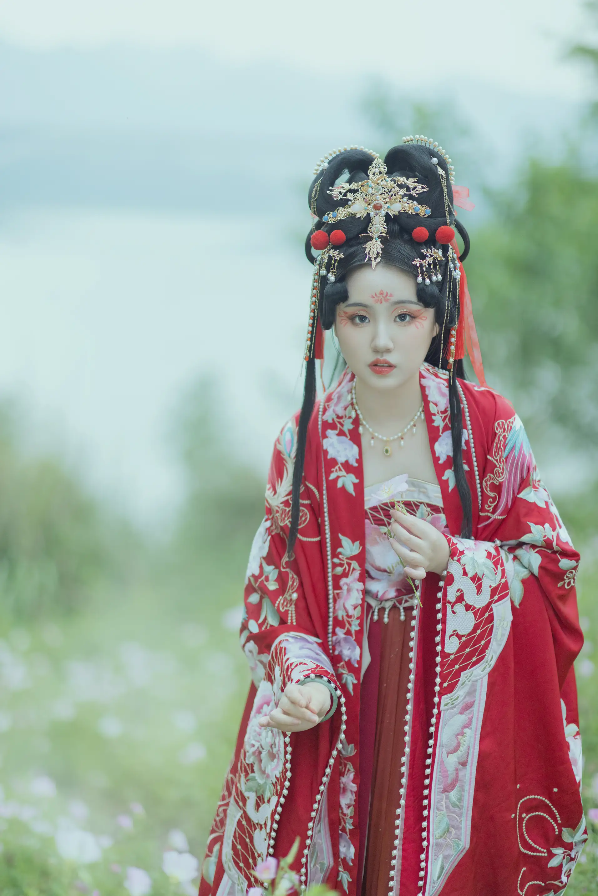 [艺图语] 2022.08.05 Vol.1629-012