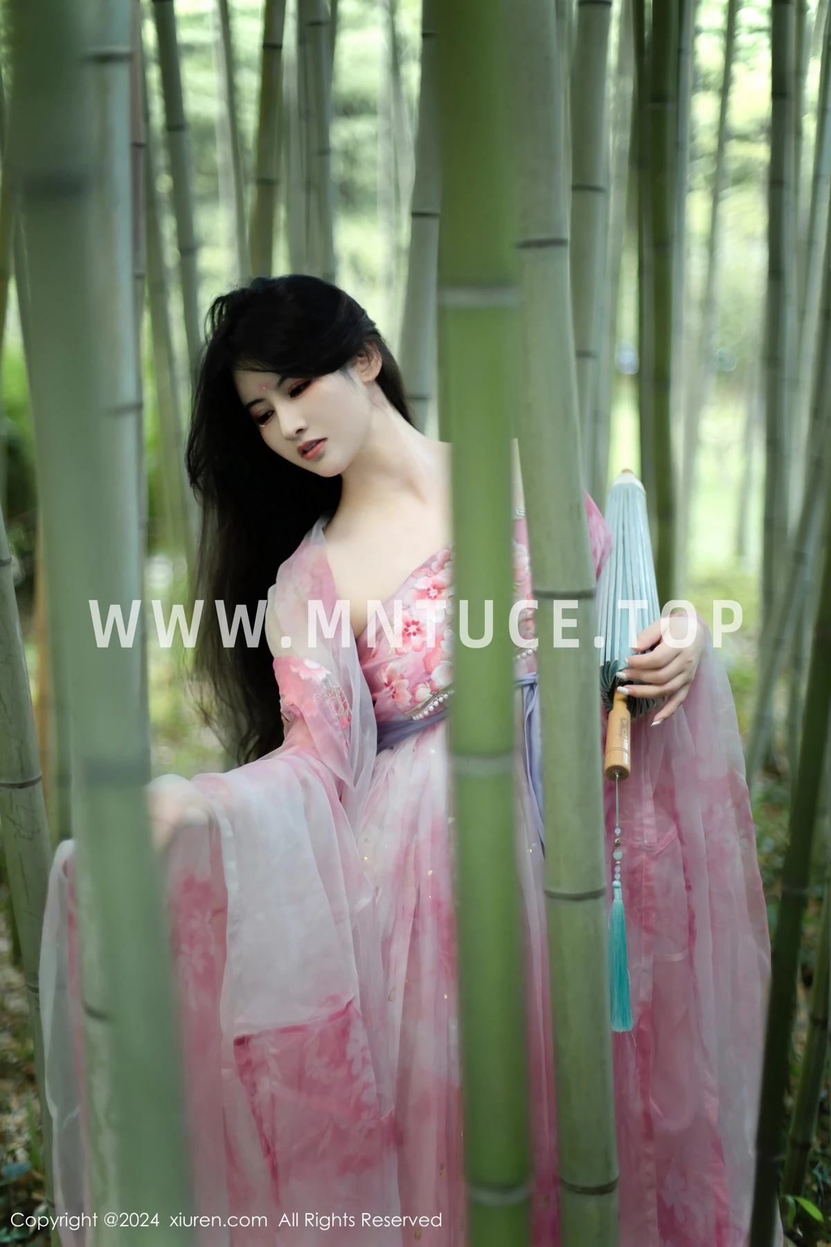 [秀人网] 2024.09.02 No.9100 诗诗kiki、秀人旗下#[70P]-012