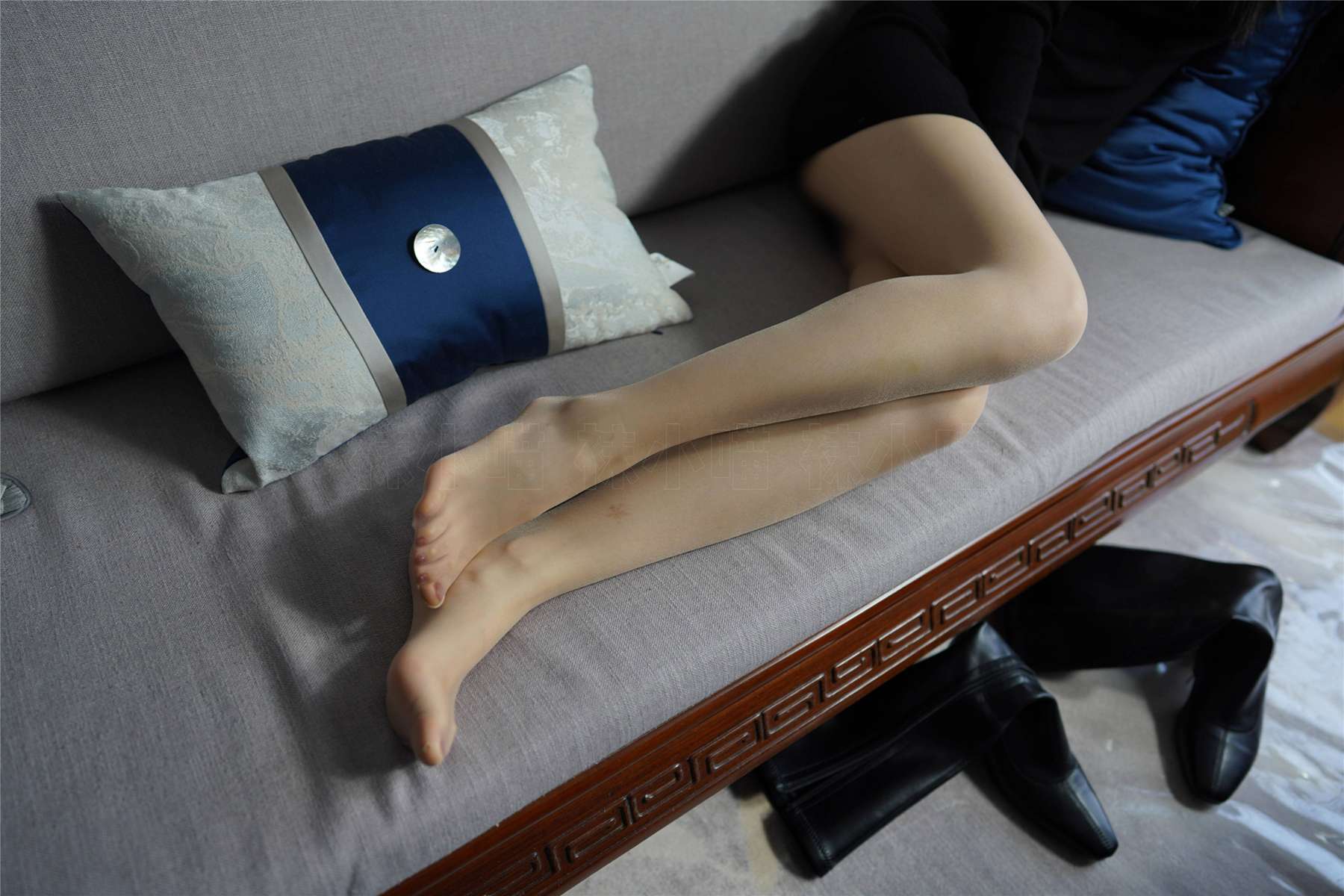 图片[57]-[kittyWawa袜小喵] KT264 《黑短裙与靴》[100P]-PicJJ