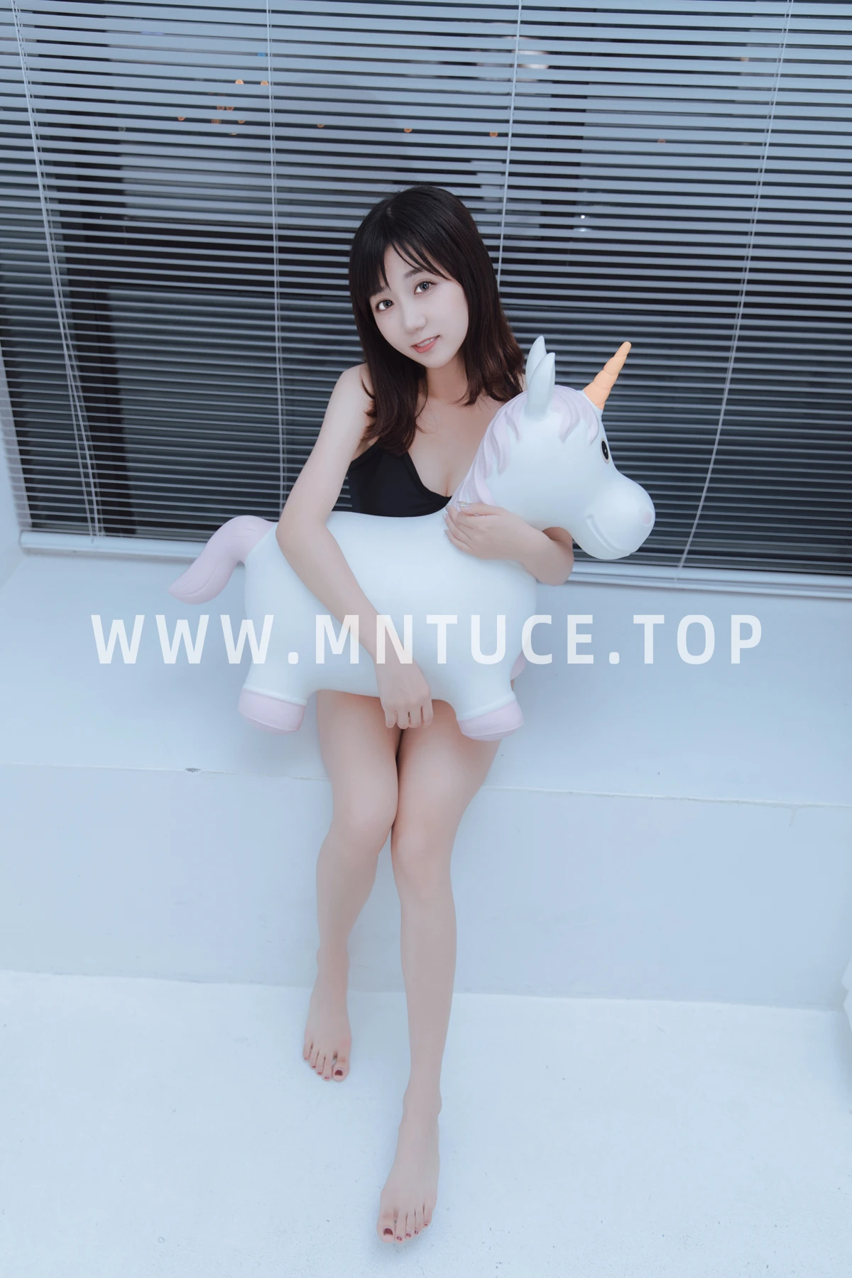 [艺图语]2023.03.08 Vol.3023 家有萌妹#萌萌#[39P]-010