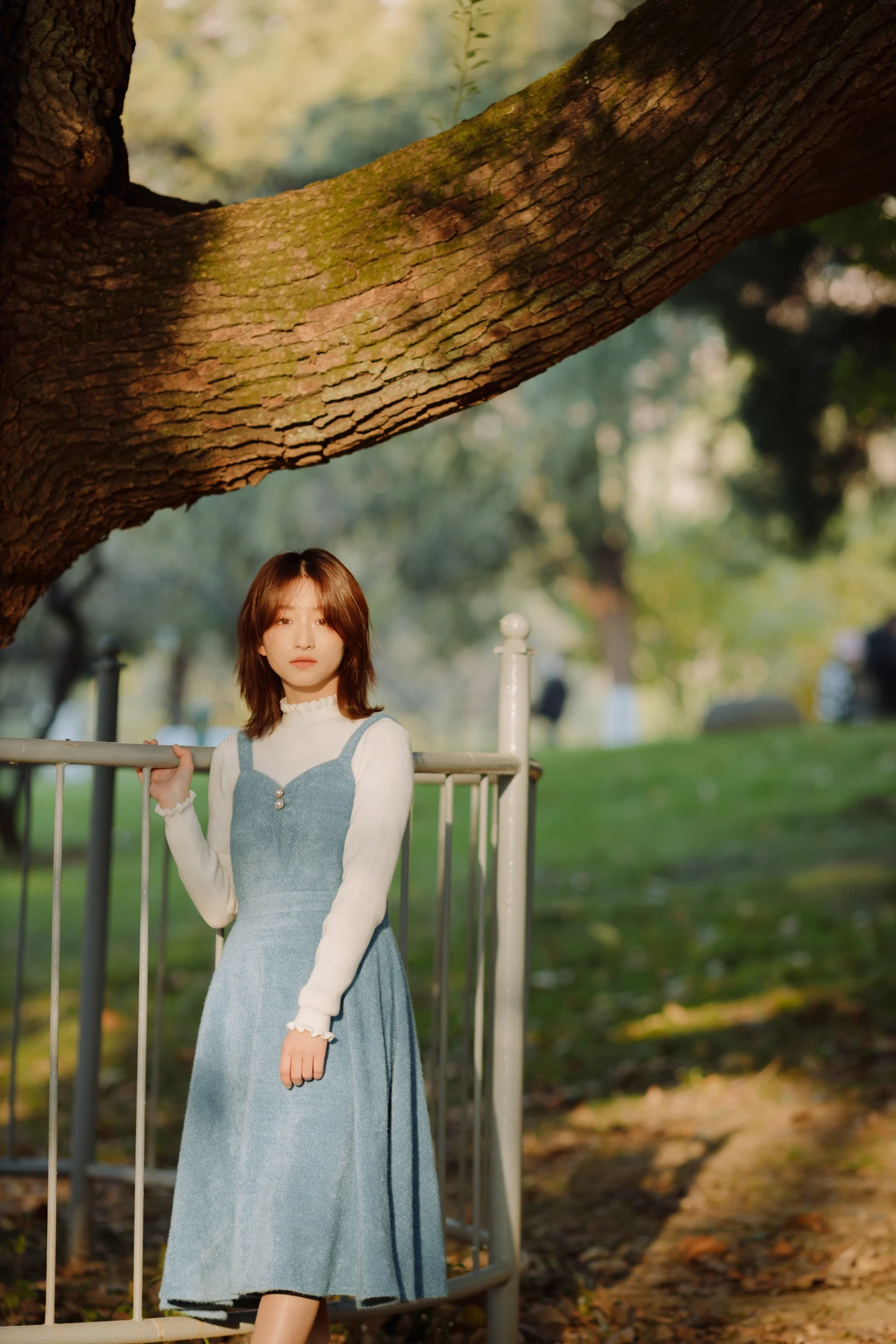 [艺图语]2023.01.12 Vol.2899 树林暗光#钰儿#[28P]-024