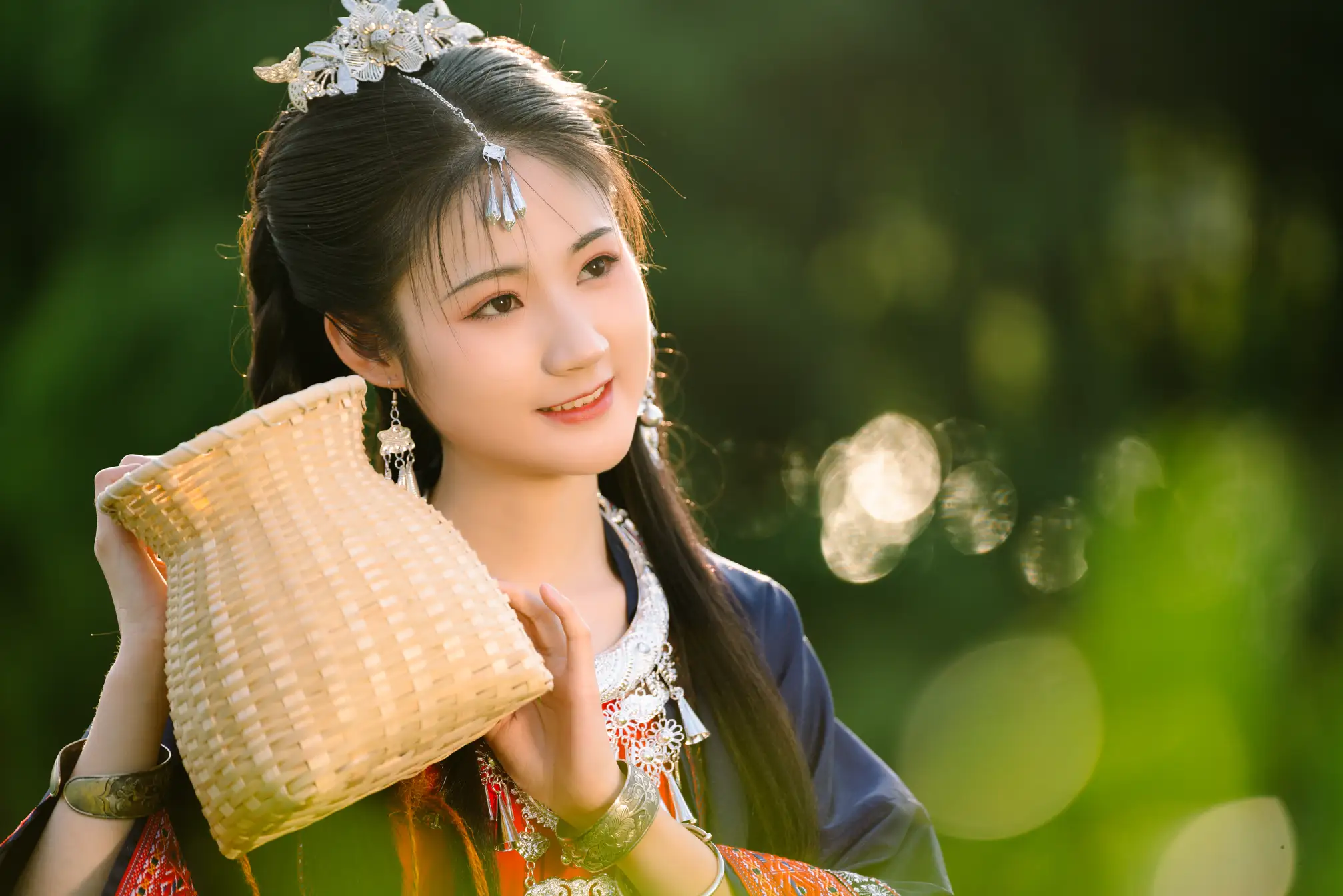 [艺图语] 2022.07.09 Vol.1423-012