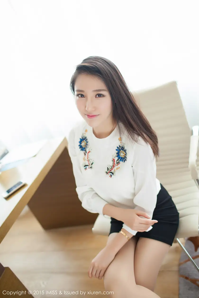 [爱蜜社] 2015.09.28 VOL.023-014