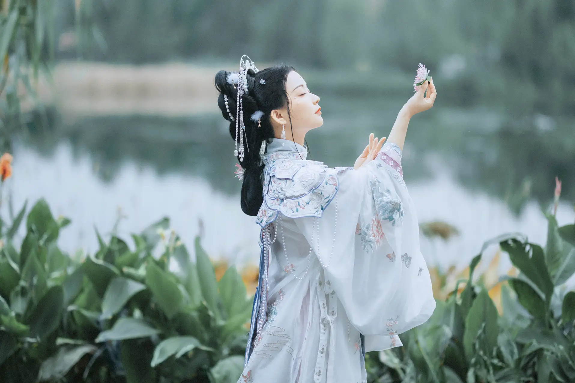 [艺图语] 2021.10.19 Vol.371-008