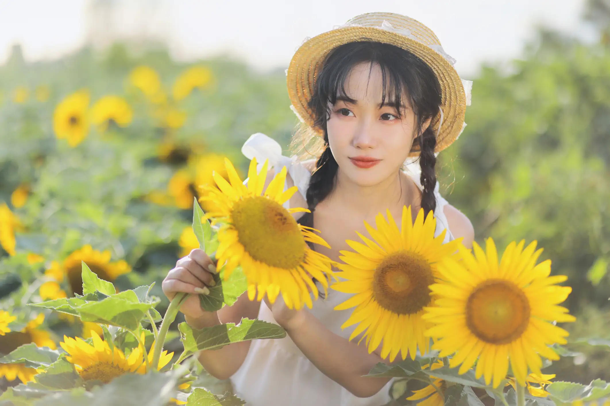 [艺图语] 2022.11.25 Vol.2528-020