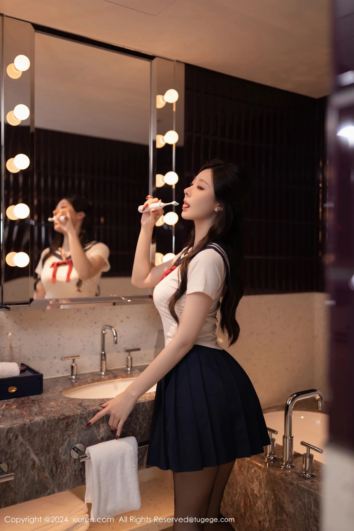 [秀人网] 2024.11.29 No.9530 小逗逗、秀人旗下#[80P]-024