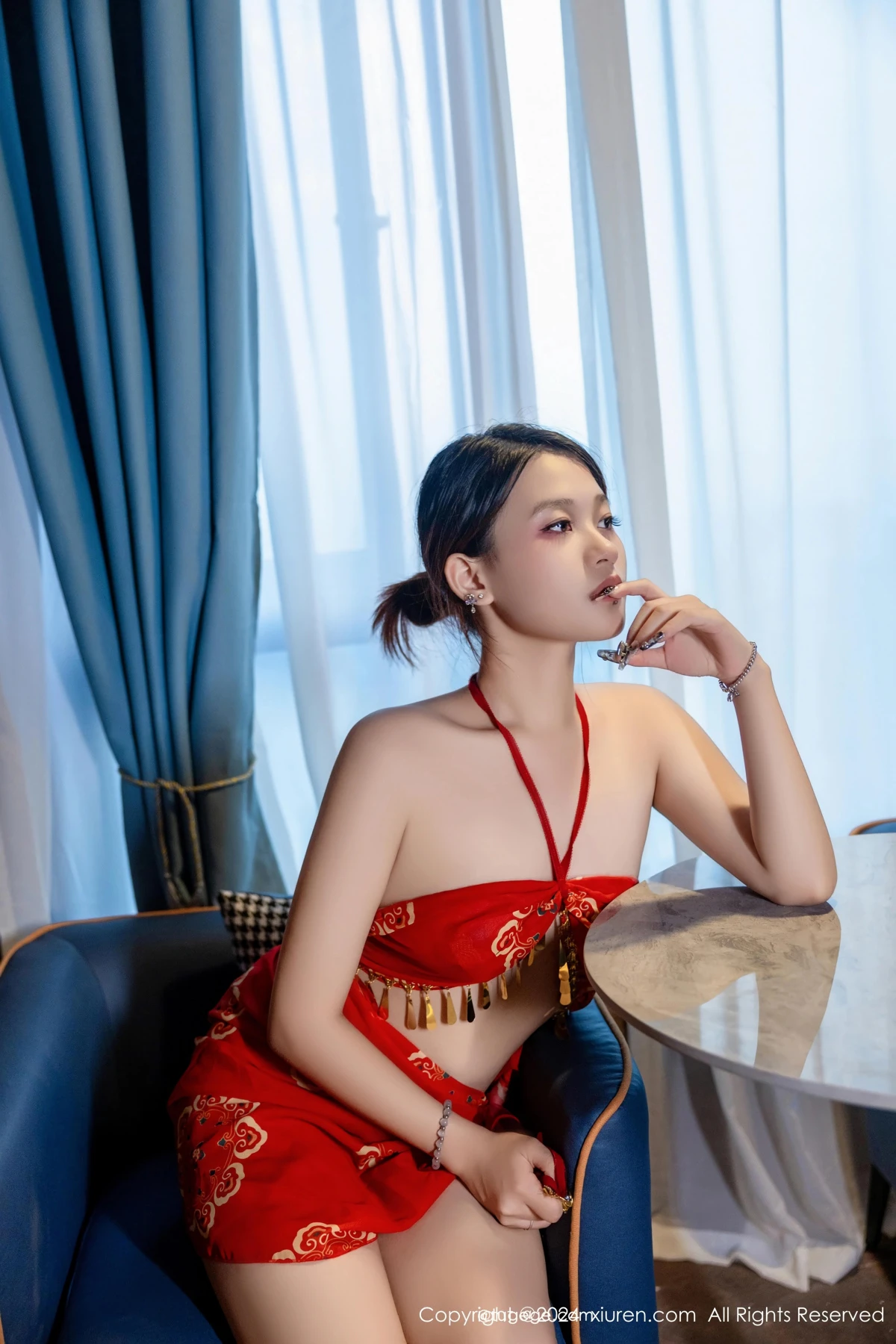 [秀人网] 2024.10.22 No.9323 吴婷婉、秀人旗下#[79P]-024