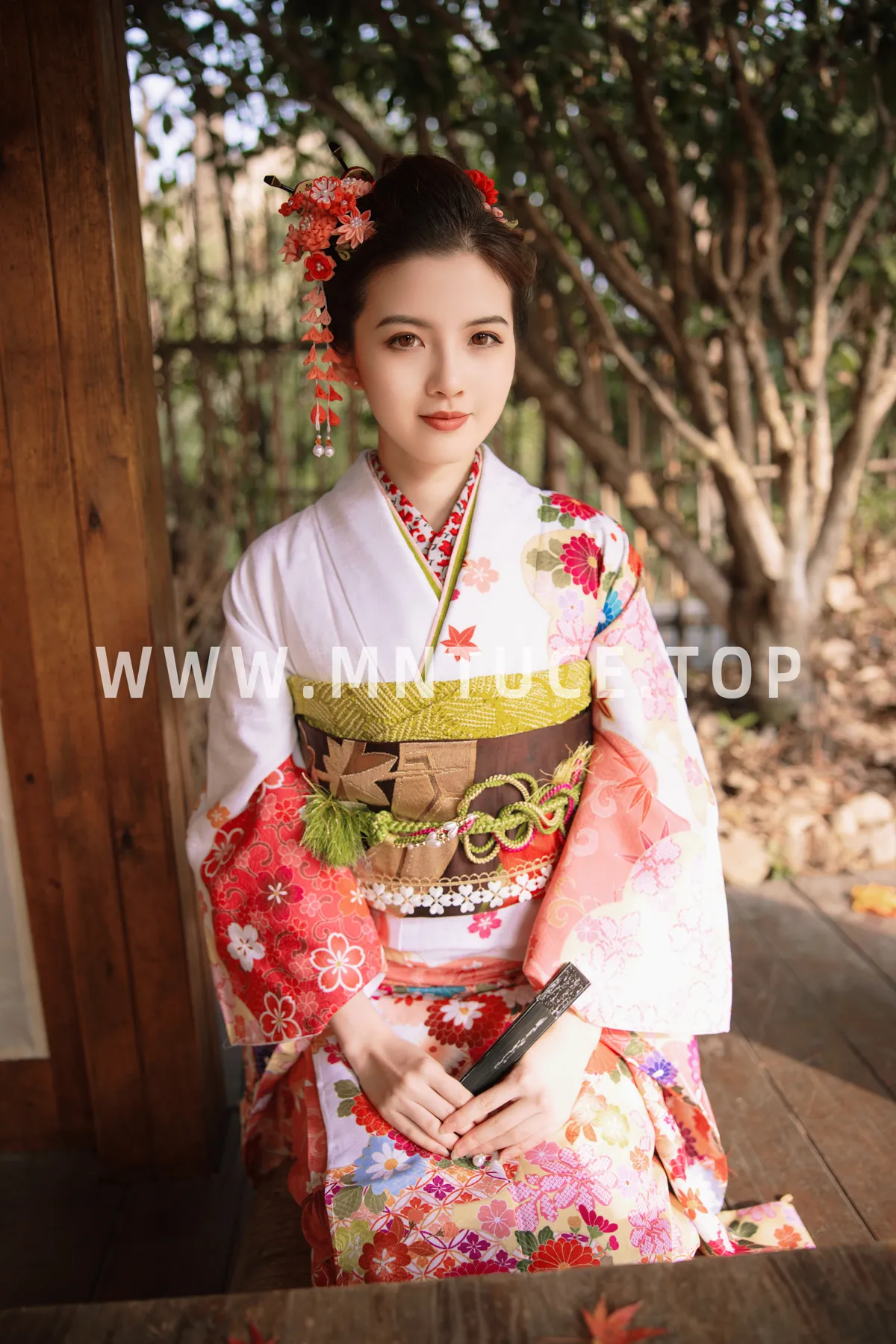 [艺图语]2022.12.12 Vol.2661-014