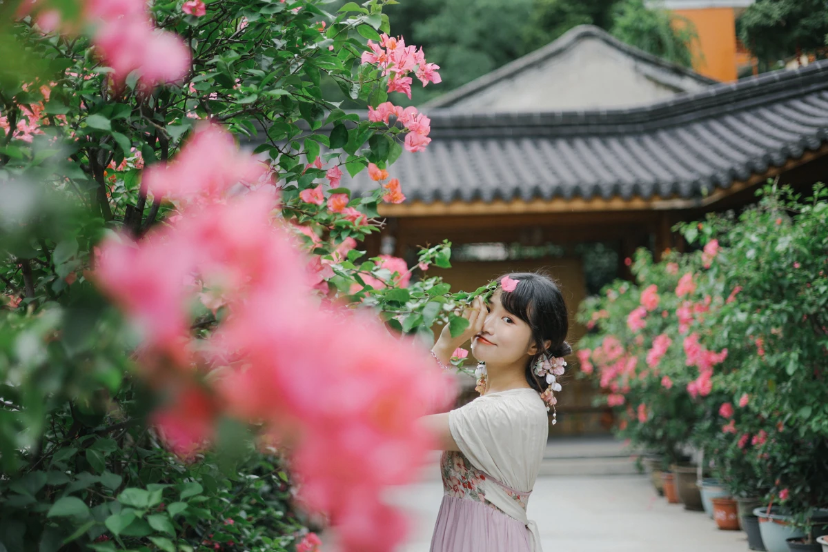 [艺图语]2023.03.08 Vol.3025 沐光而行#蓝胖子#[29P]-012