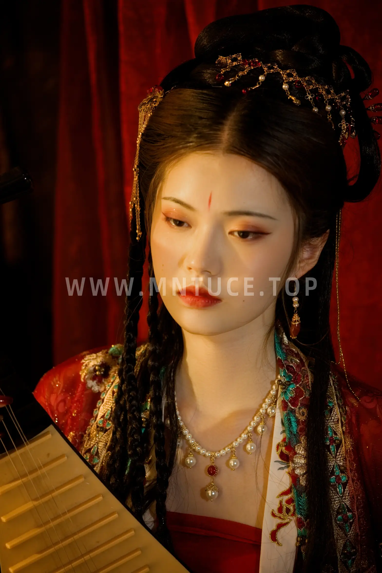 [艺图语] 2022.07.28 Vol.1564-018
