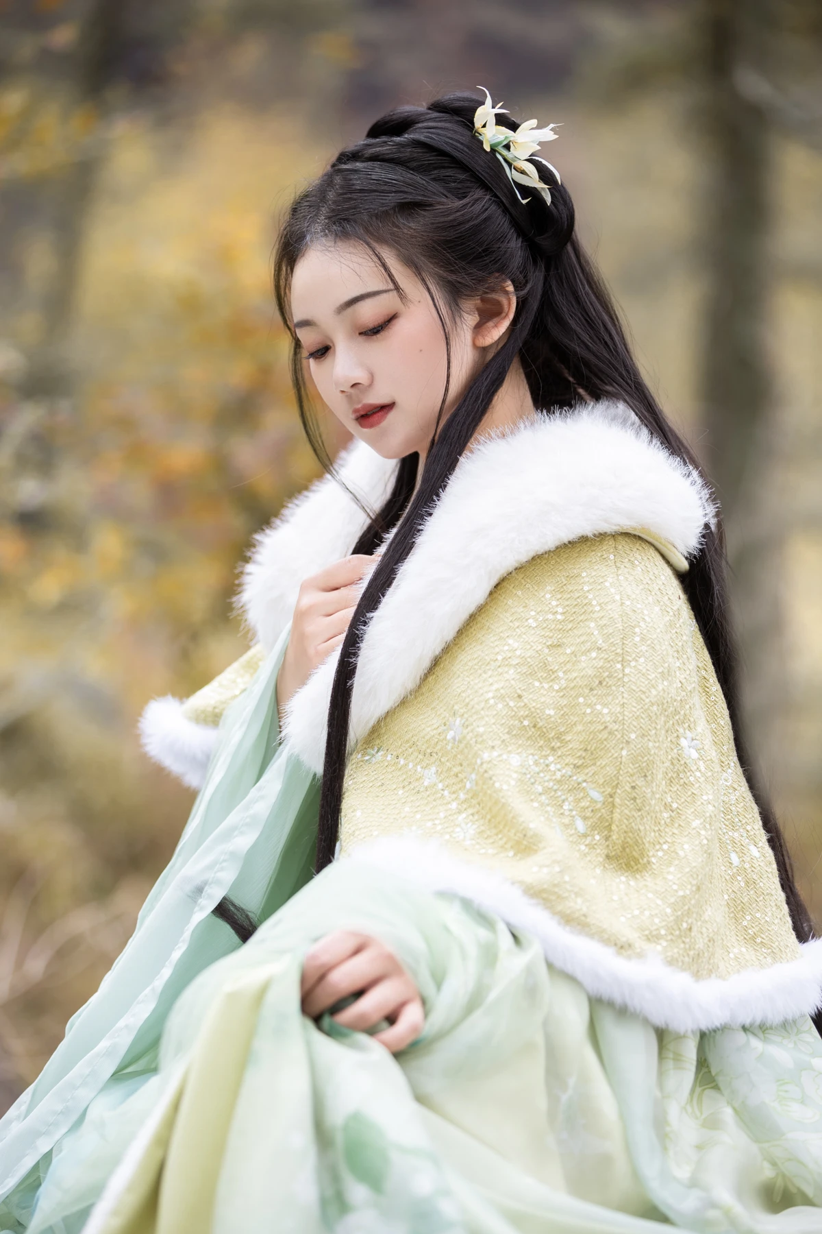 [艺图语]2023.02.05 Vol.2972 枫#秋哒哒--#[24P]-011