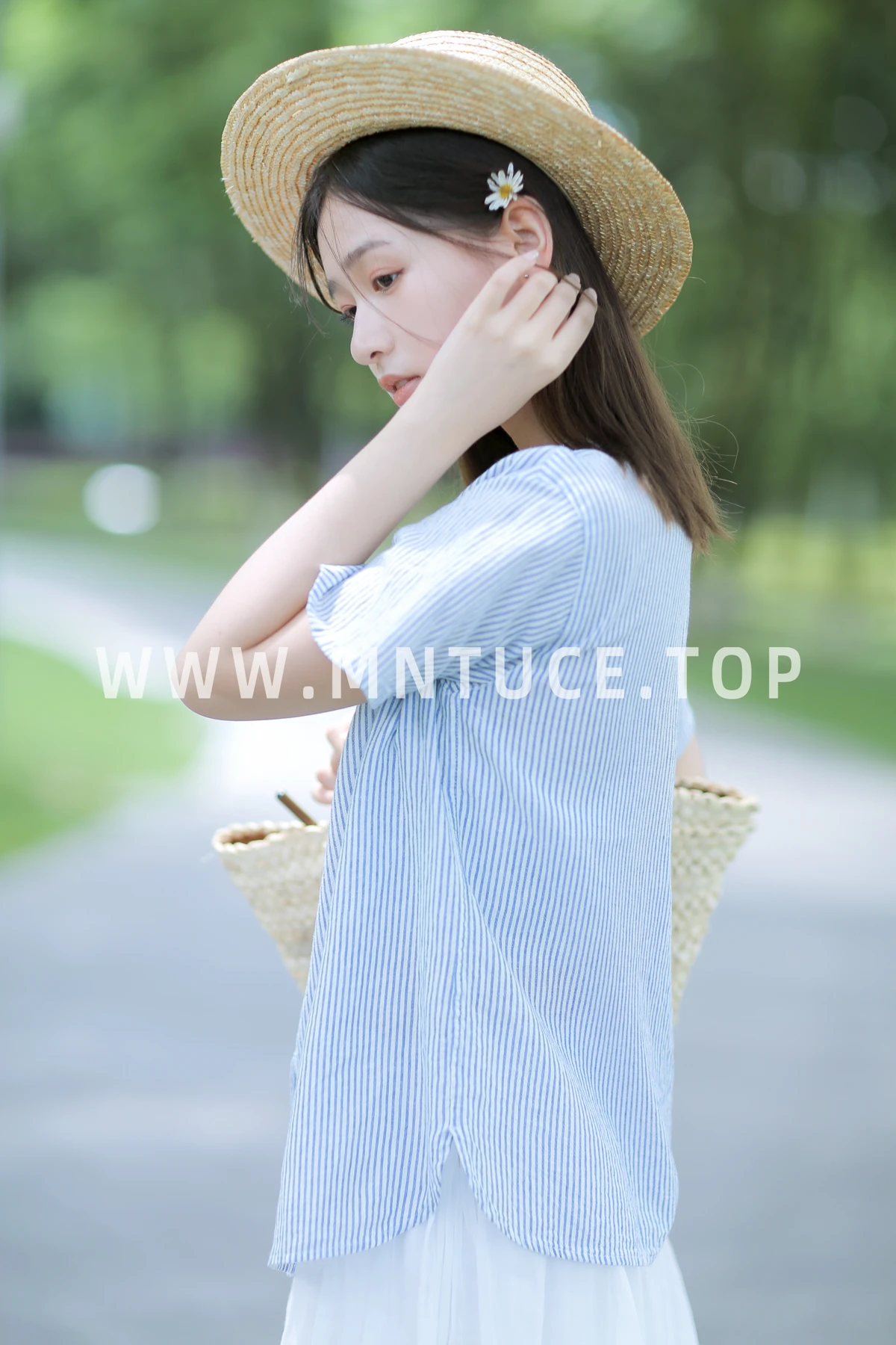 [艺图语]2023.01.09 Vol.2871-021