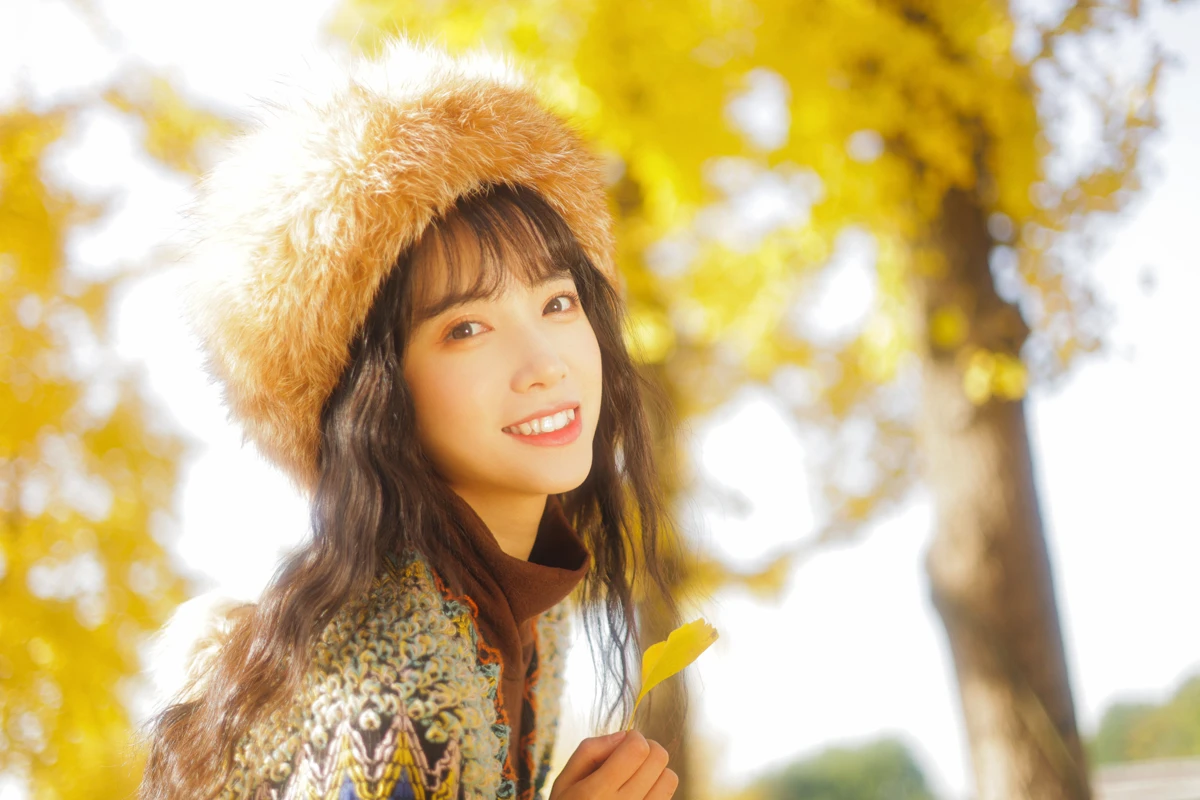 [艺图语]2023.01.12 Vol.2901 银杏不负秋#一只阿梦崽#[44P]-013