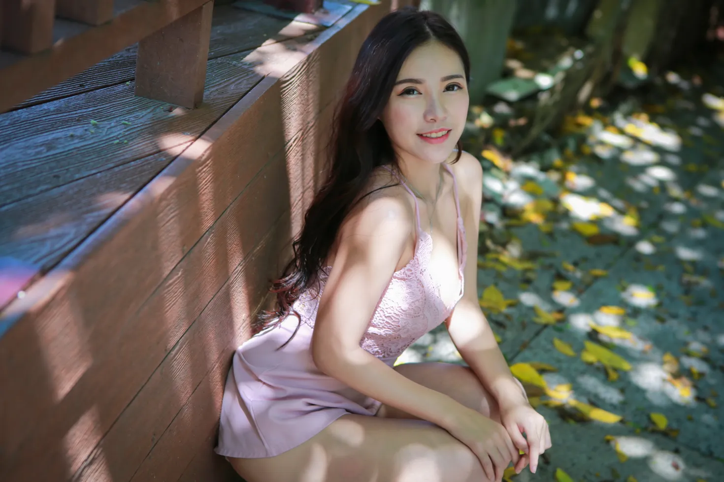 [街拍丝足] NO.135 黄书庭 粉色连衣裤裙凉高美腿 #街拍丝足、美足#[36P]-029