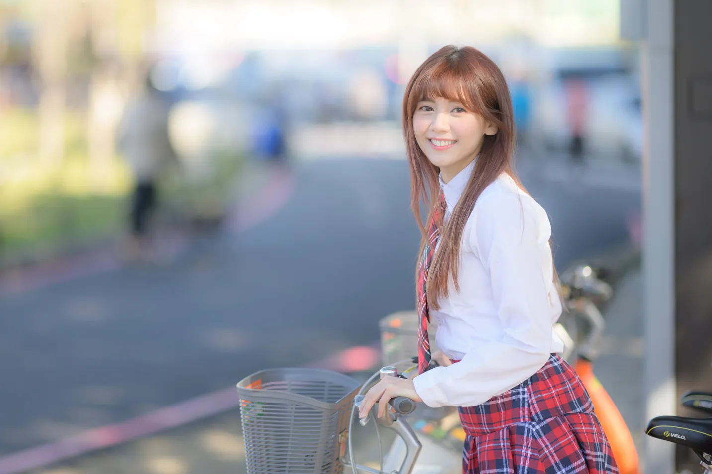 [街拍丝足] NO.233 学生制服高跟 #街拍丝足、美足#[157P]-020