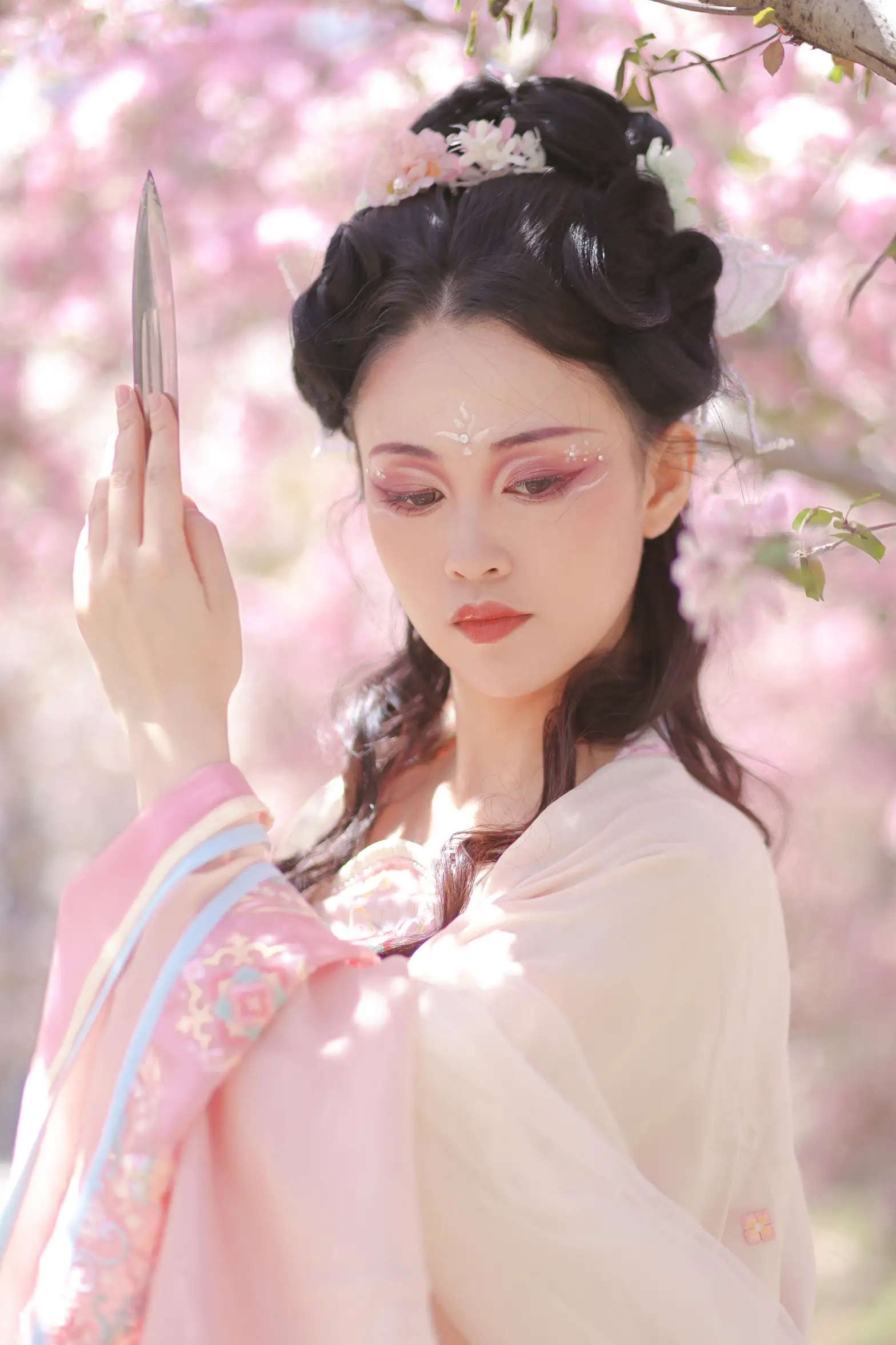 [艺图语] 2022.06.07 Vol.1105-022