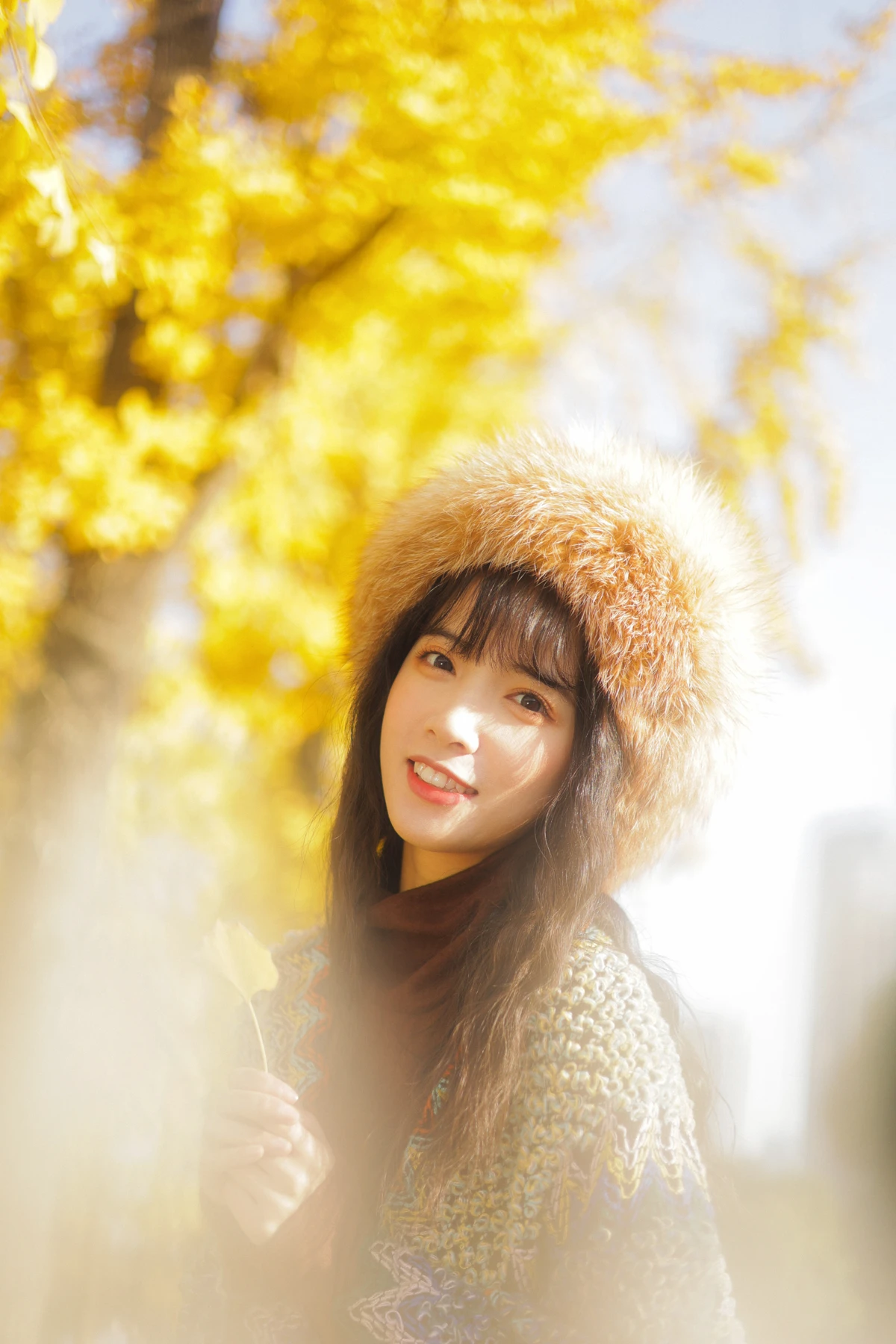 [艺图语]2023.01.12 Vol.2901 银杏不负秋#一只阿梦崽#[44P]-031
