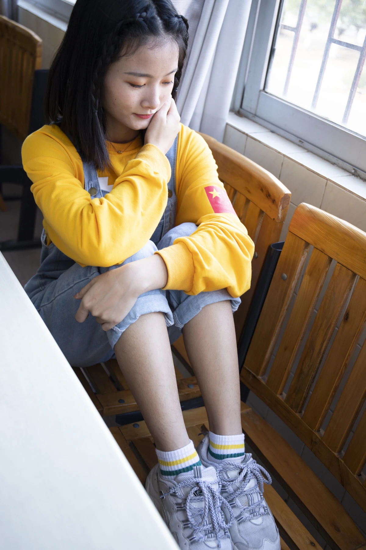 [南国足艺] NO.019 刁钻的角度 四川妹子琳琳教室秀美脚#南国足艺#[121P]-005