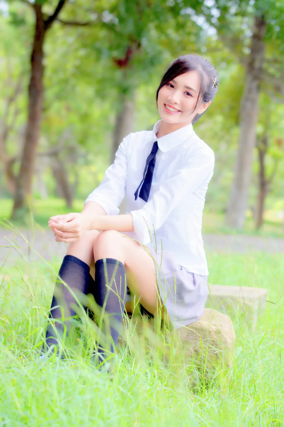 [街拍丝足] NO.143 张筠 短裙黑丝高跟美腿 #街拍丝足、美足#[23P]-016