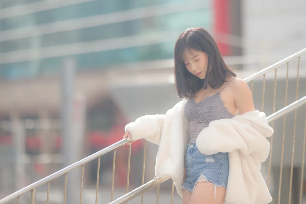 [街拍丝足] NO.215 YoYo 牛仔短裤长靴 #街拍丝足、美足#[109P]-031