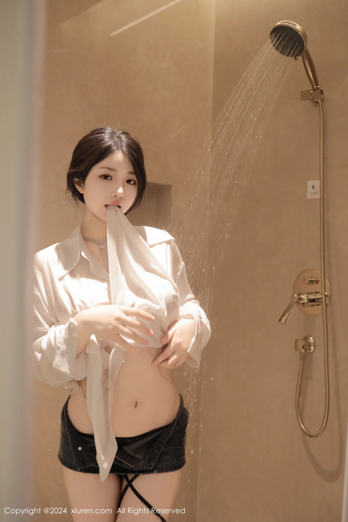 [秀人网] 2024.04.16 No.8400-040