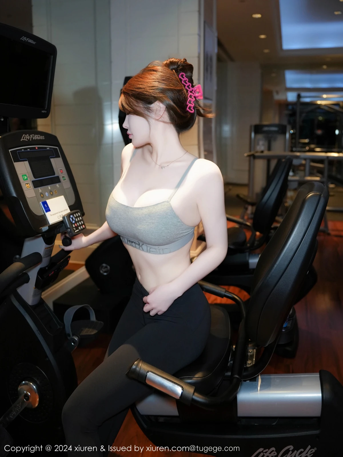 [秀人网] 2024.11.15 No.9452 甜妮、秀人旗下#[71P]-002