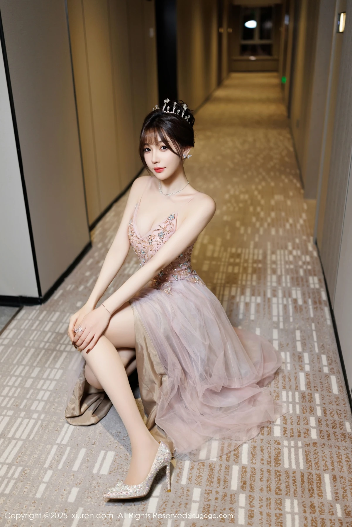 [秀人网] 2025.01.02 No.9699 徐莉芝Booty、秀人旗下#[100P]-009