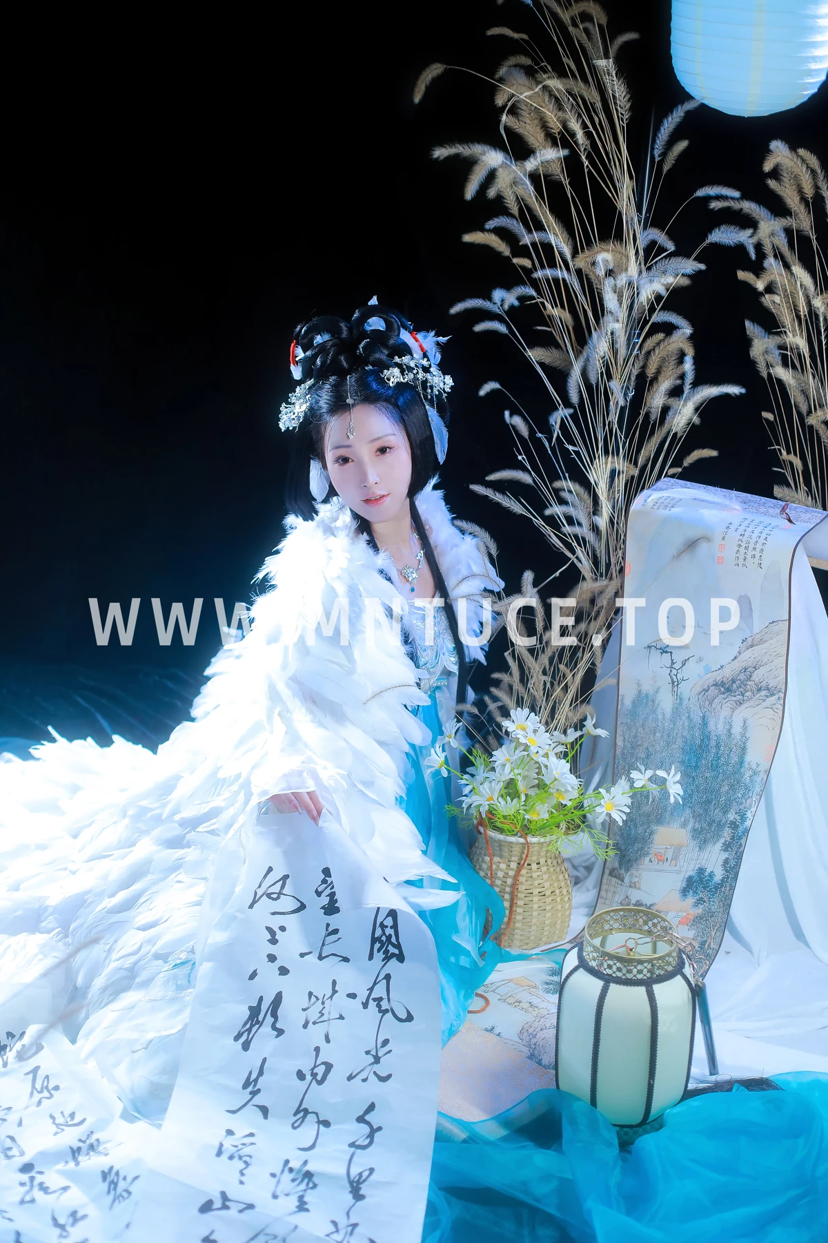 [艺图语]2024.06.02 Vol.3060-012