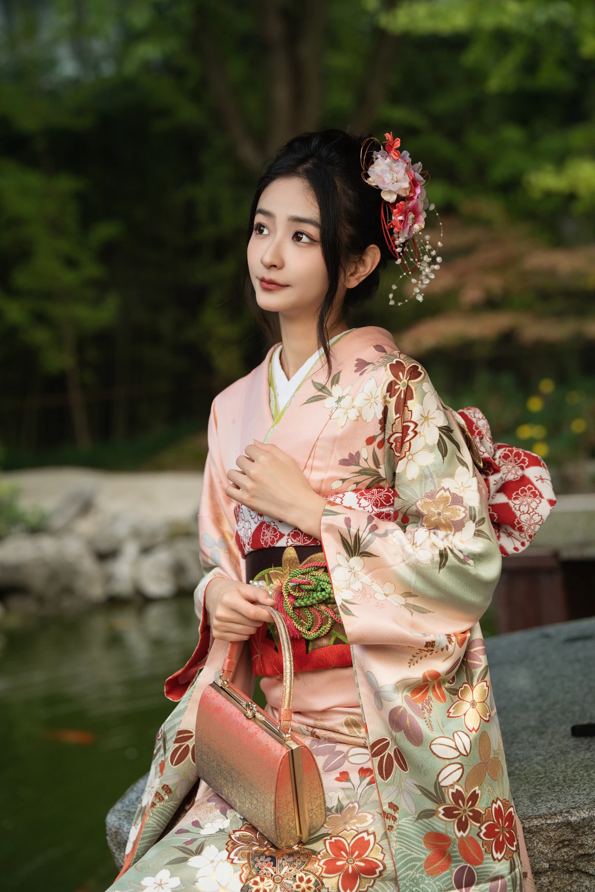 [艺图语]2022.12.26 Vol.2761-032