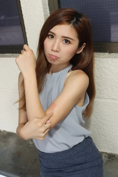 [街拍丝足] NO.093 長腿美模 Shuk Man 短裙 高跟美腿外拍 #街拍丝足、美足#[101P]-049