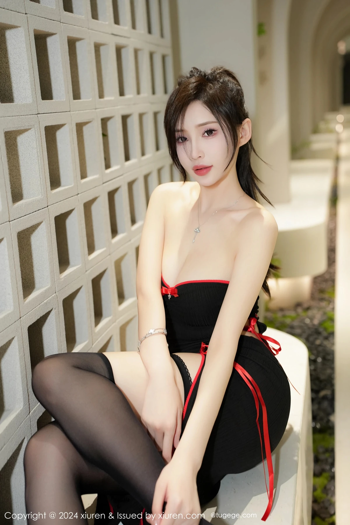 [秀人网] 2024.09.27 No.9220 Carol周妍希X、秀人旗下#[59P]-027