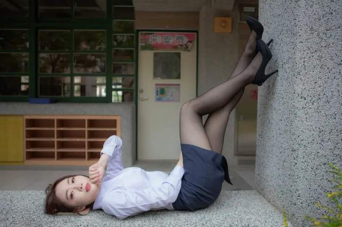 [街拍丝足] NO.164 林华 OL制服 高跟美腿外 #街拍丝足、美足#[42P]-033