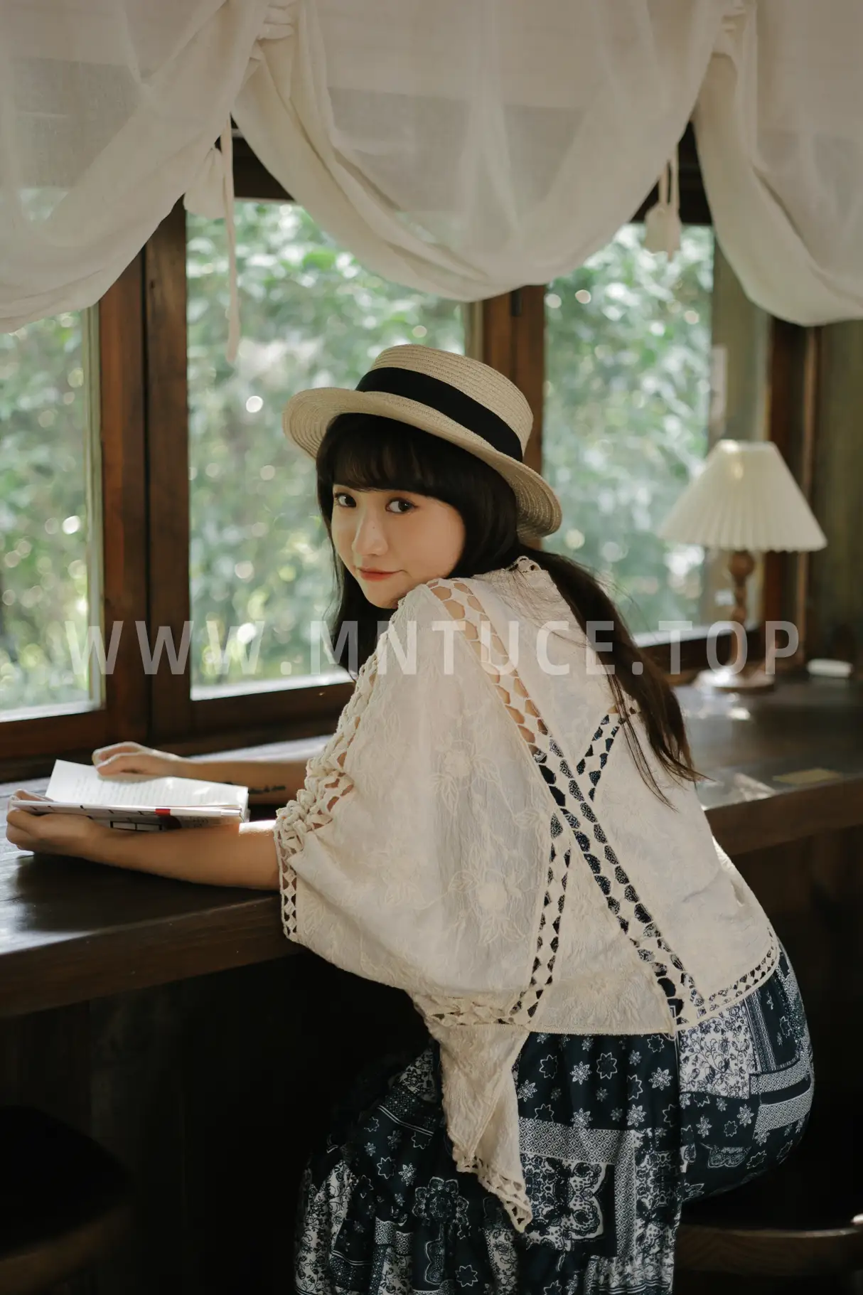 [艺图语] 2022.09.09 Vol.1910-036