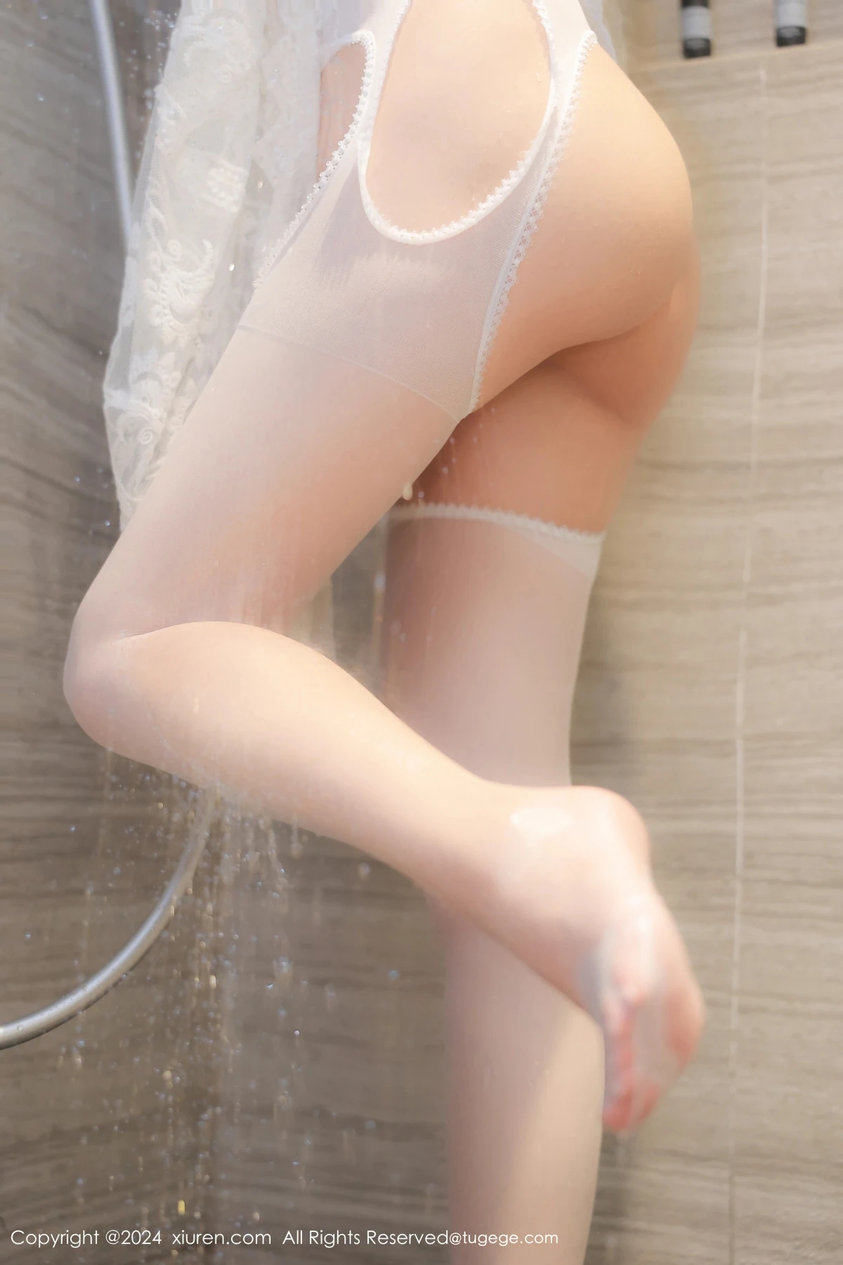 [秀人网] 2024.09.09 No.9132 小蛮妖Yummy、秀人旗下#[82P]-039