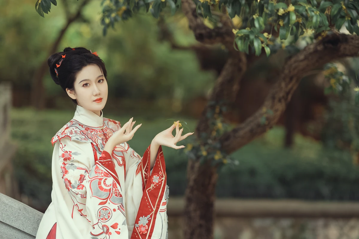 [艺图语]2023.01.16 Vol.2926 秋游净慈#甘乐喵喵喵#[28P]-024