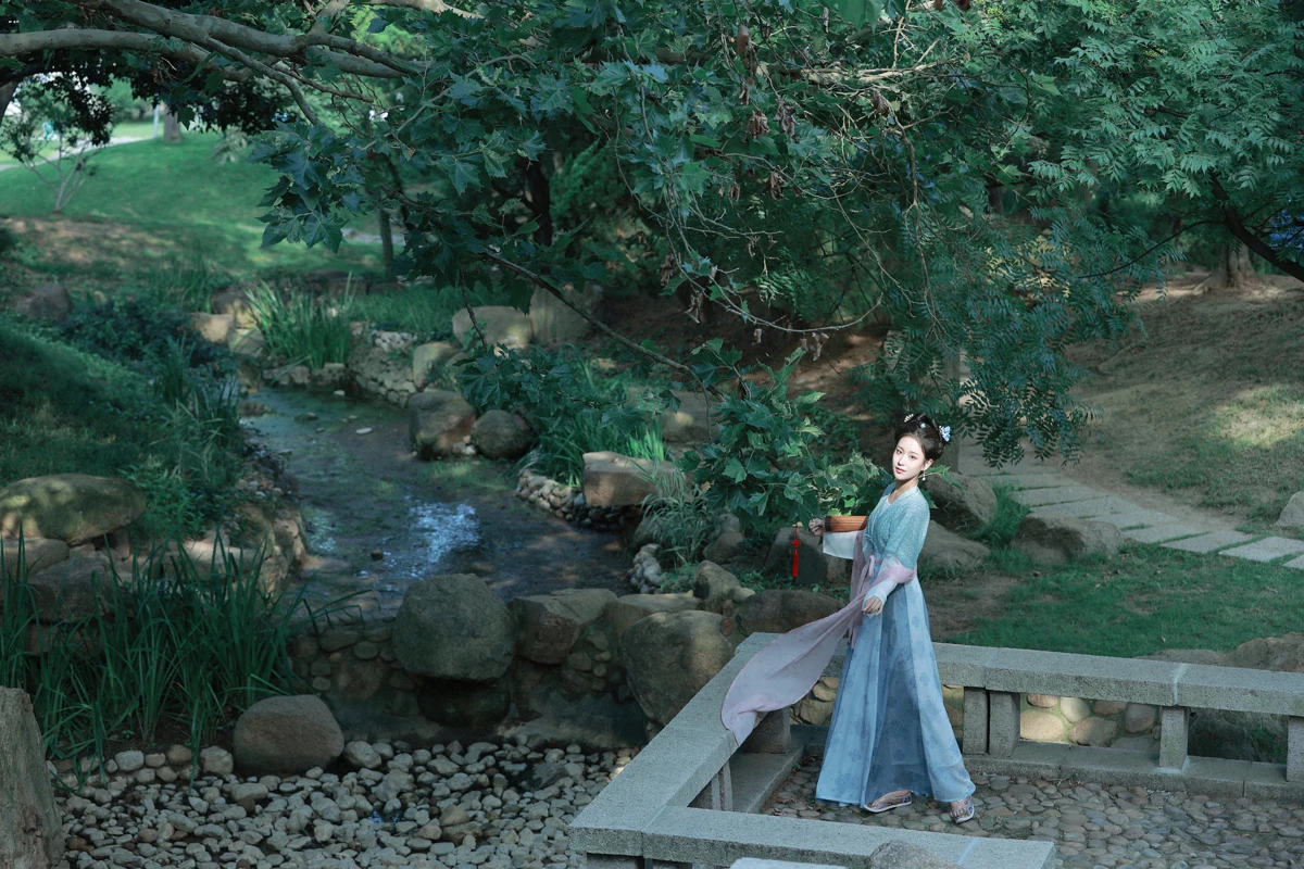 [艺图语]2023.03.10 Vol.3043 如梦#洛一#[23P]-004