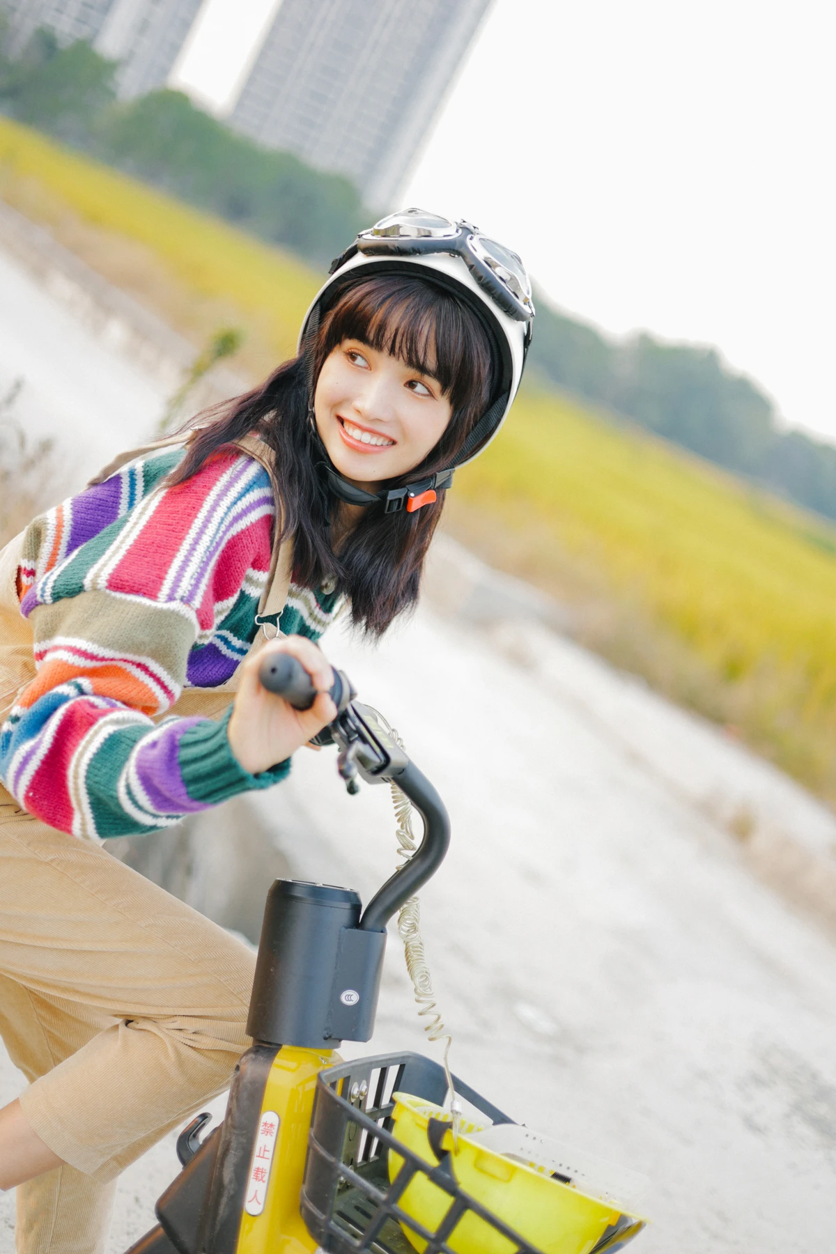[艺图语]2023.01.31 Vol.2935 山野间稻田里#夏施哈哈酱#[30P]-006