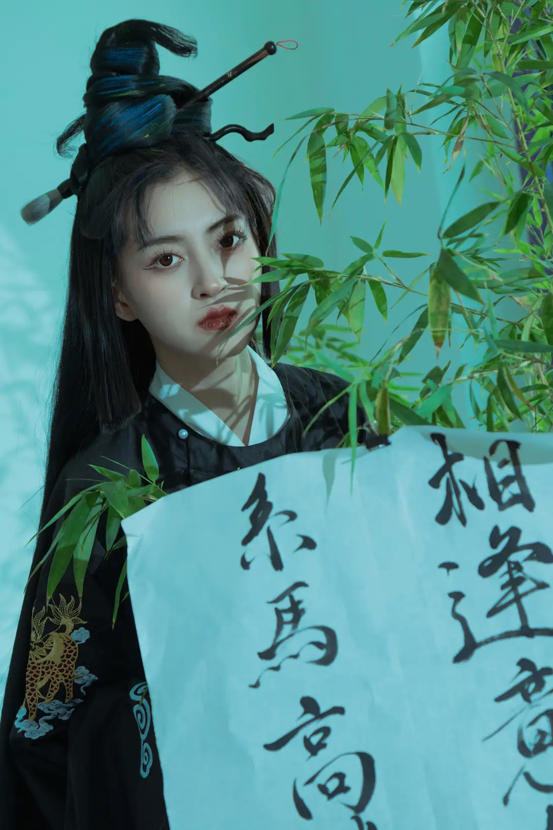 [艺图语] 2022.08.01 Vol.1597-015
