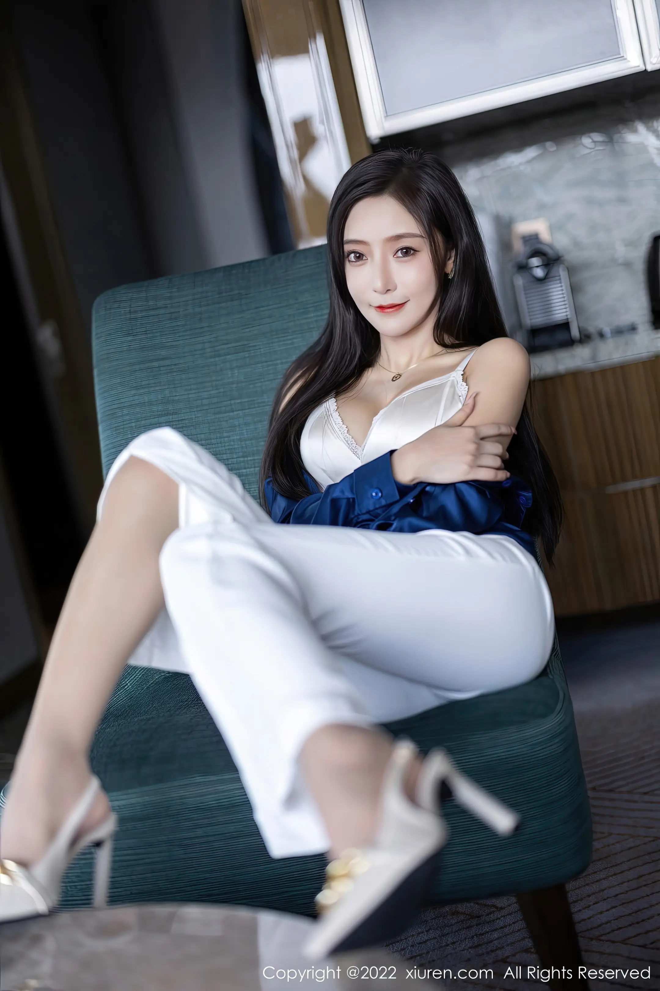 [Xiuren秀人网] 2022.11.01 NO.5790-037