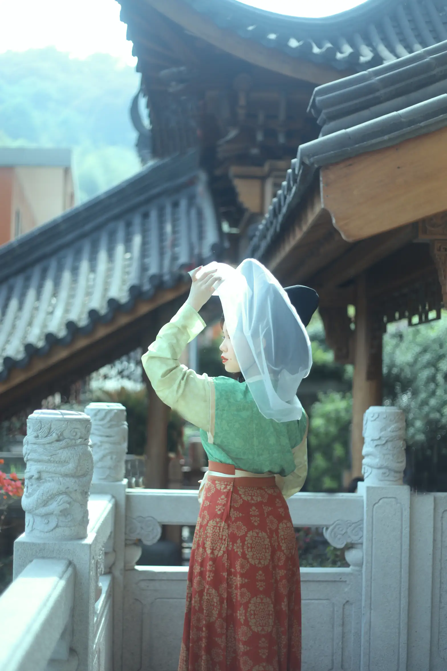 [艺图语] 2022.08.14 Vol.1704-012
