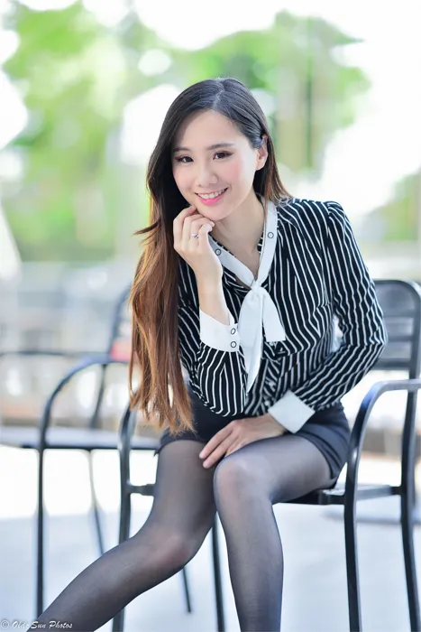 [街拍丝足] NO.026 美模 小米 新任小秘书黑丝职业装 #街拍丝足、美足#[50P]-012